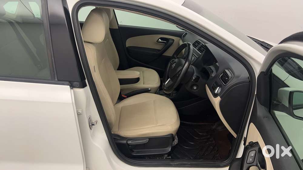 Skoda Rapid 1.0 Style At, 2020, Petrol