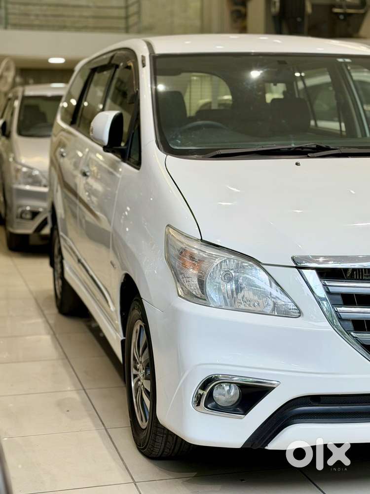 Toyota Innova 2.5 Vx 8 Str, 2015, Diesel