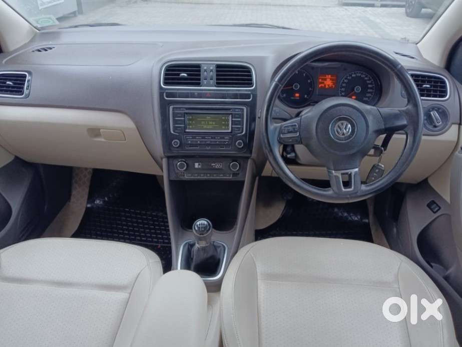 Volkswagen Vento 2010-2013 Petrol Highline, 2013, Petrol