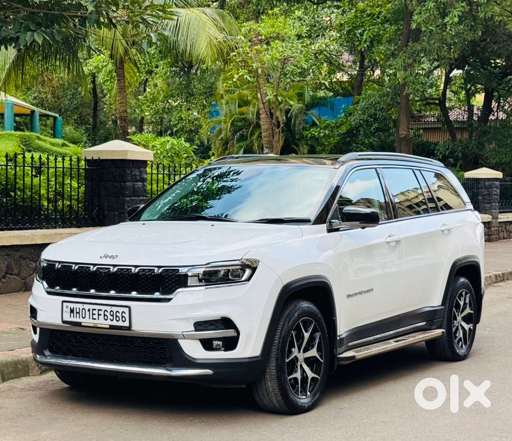 2023 Jeep Meridian Limited (o) 4x2 At