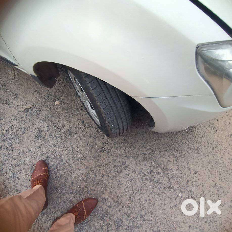 Maruti Suzuki Swift Vxi Optional, 2019, Petrol