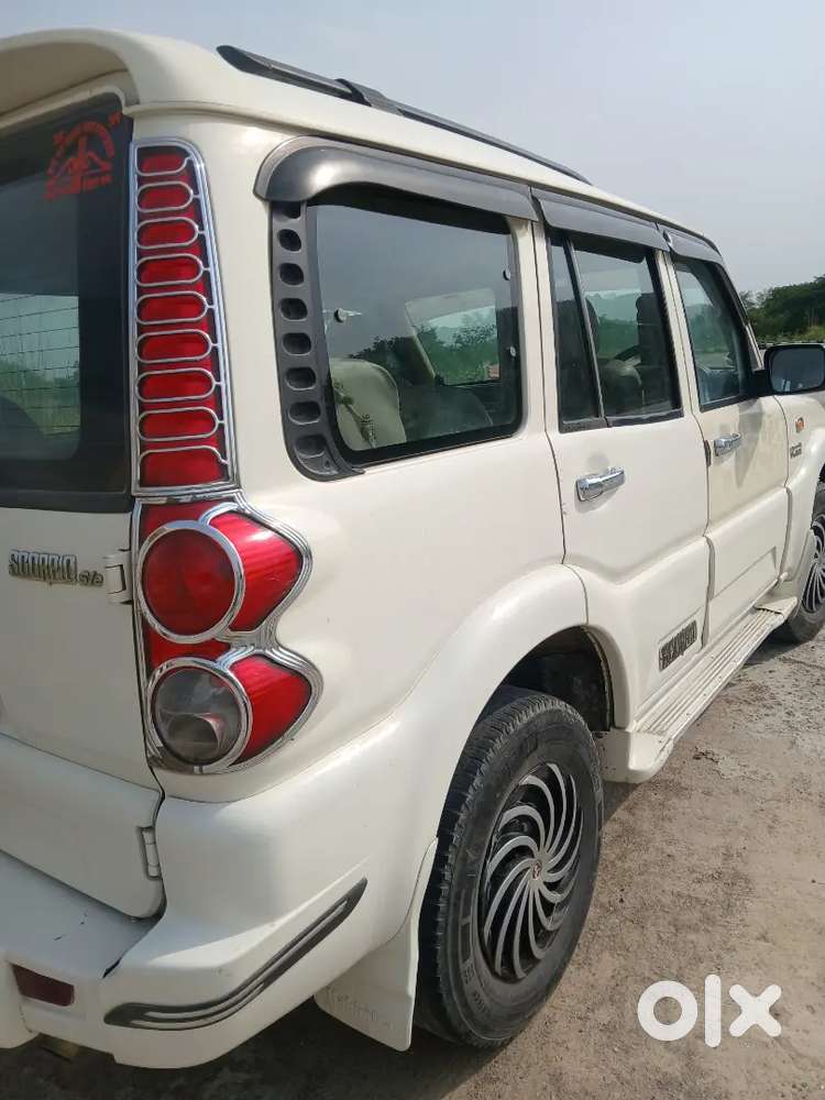 Mahindra Scorpio Classic 2012 Diesel 200000 Km Driven