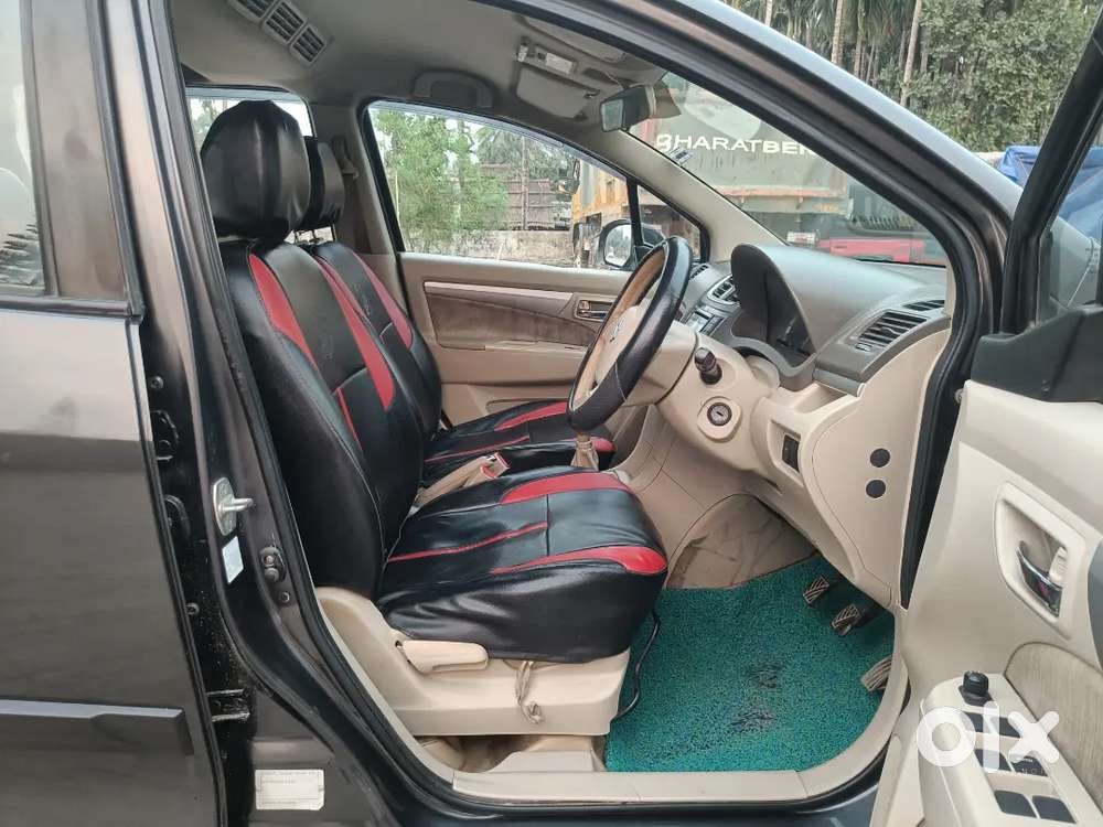 Maruti Ertiga Vxi Petrol