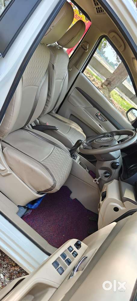 Maruti Suzuki Ertiga 2022-2023  Vxi, 2022, Cng & Hybrids