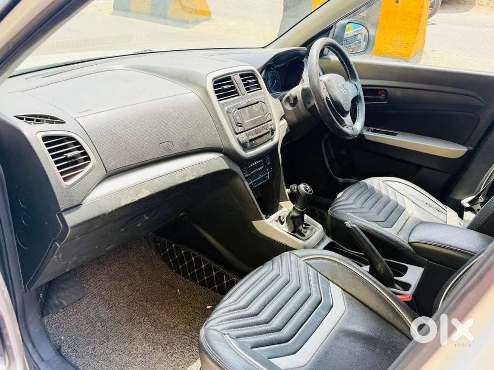 Maruti Suzuki Brezza 1.5 Vxi Smart Hybrid, 2021, Petrol
