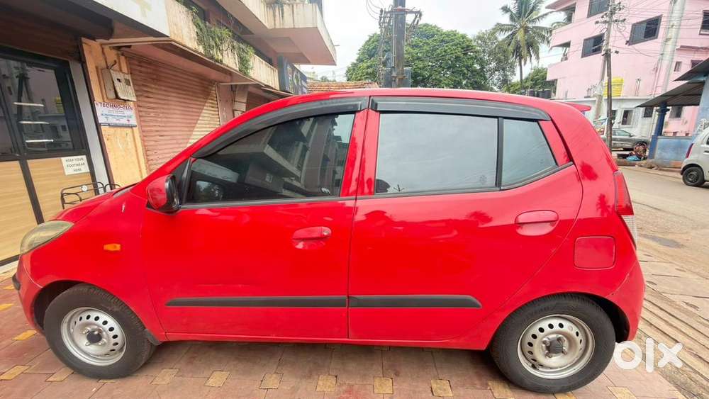 Hyundai I10 Sportz Petrol 2010