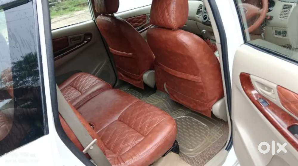 Toyota Innova 2.5 Gx 2010
