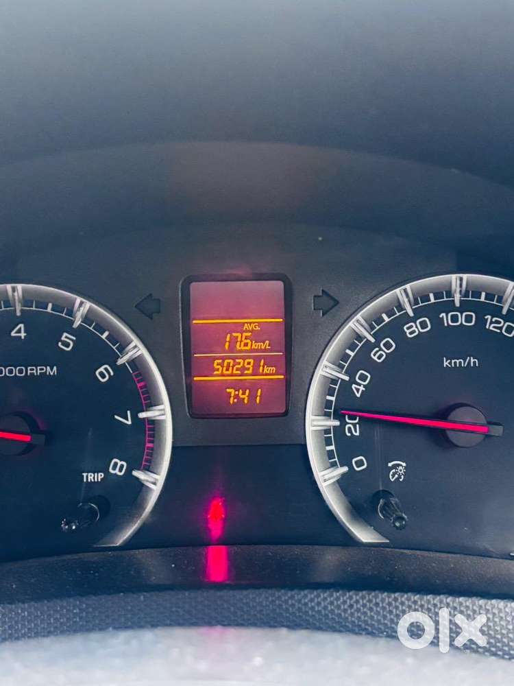 Maruti Swift Vxi 2017