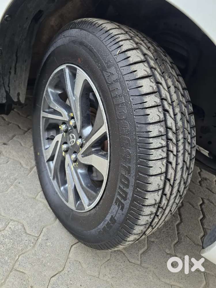 Toyota Innova Crysta 2022 Diesel Manual