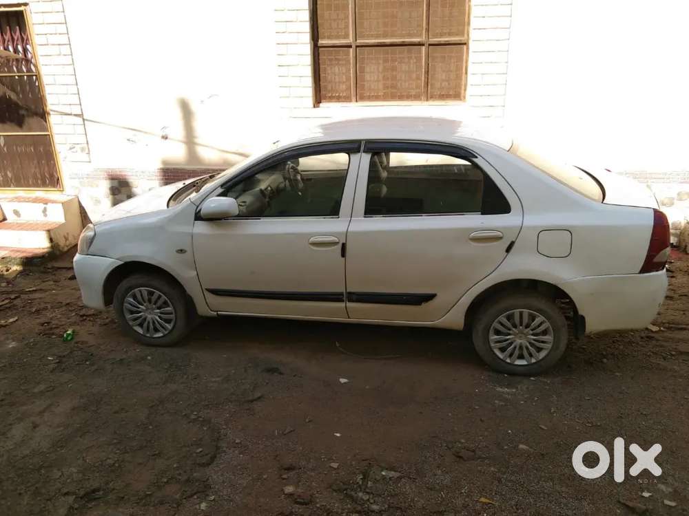 Toyota Etios 1.5 G 2016