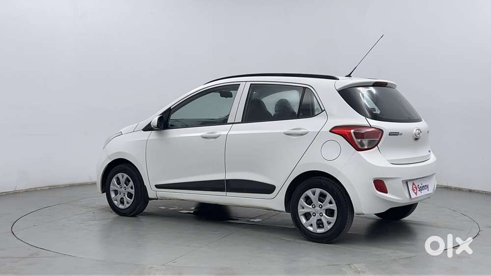 Hyundai Grand I10 1.2 Kappa Sportz, 2015, Petrol