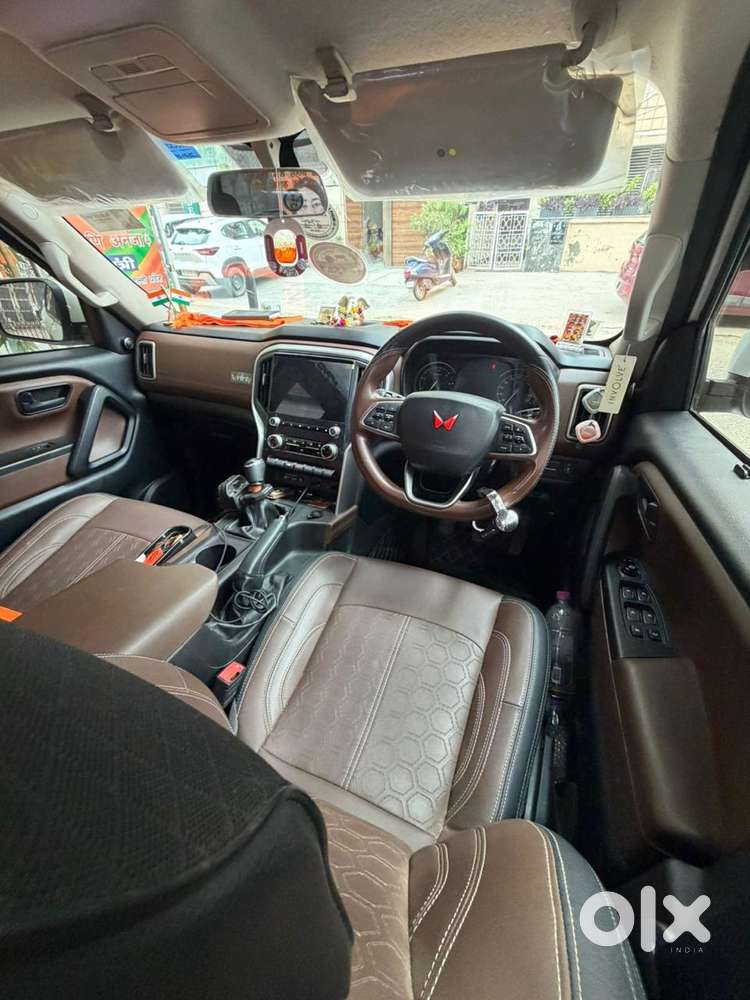 Mahindra Scorpio N Z4 Petrol Mt 7 Str (e), 2023, Petrol