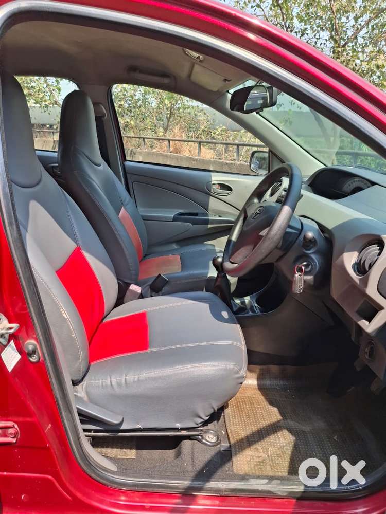 Toyota Etios 2010-2012 G, 2011, Petrol