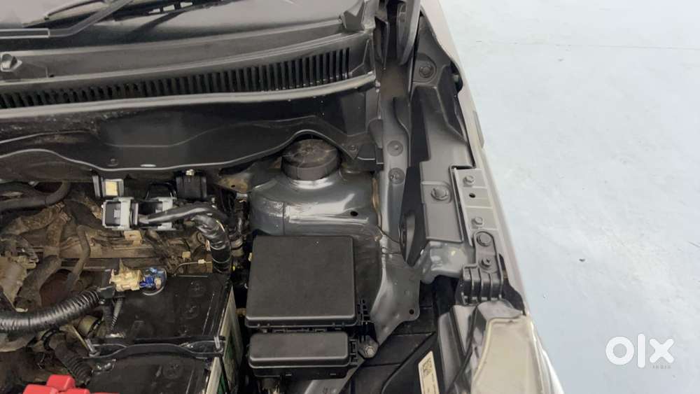 Maruti Suzuki Xl6 1.5 Alpha Mt, 2023, Petrol