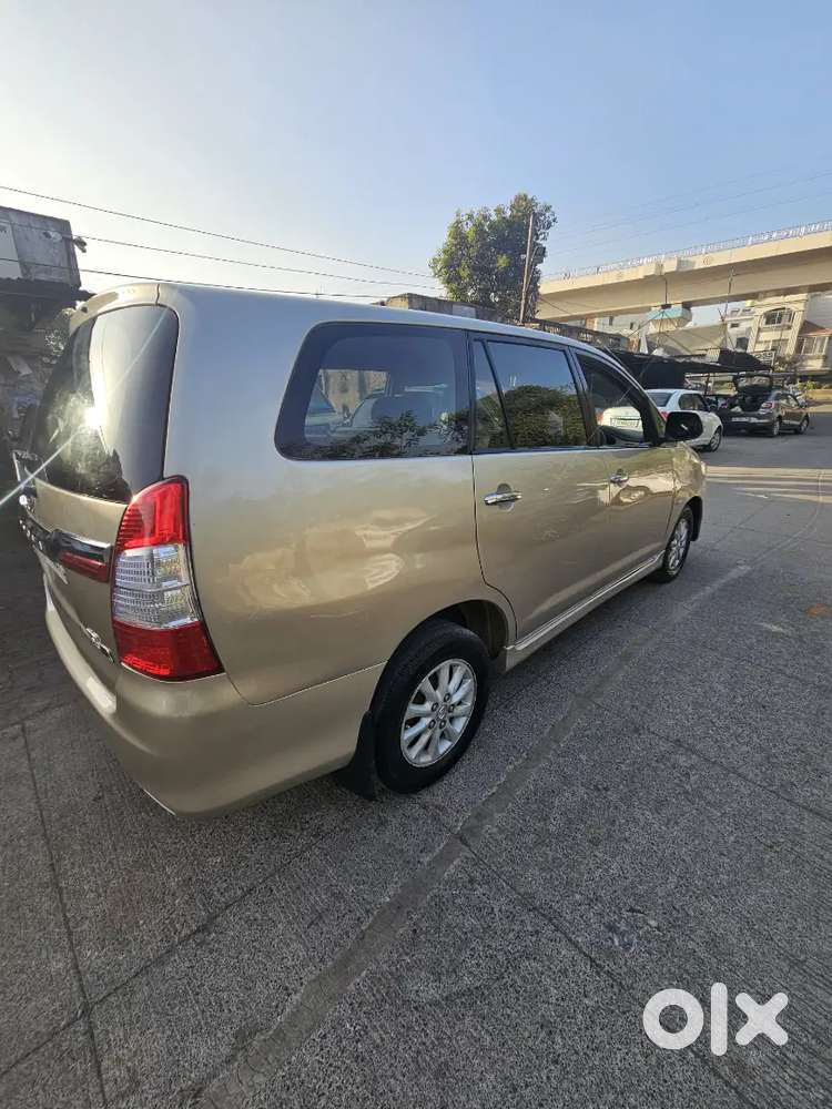 Toyota Innova 2013 Diesel Well Maintained