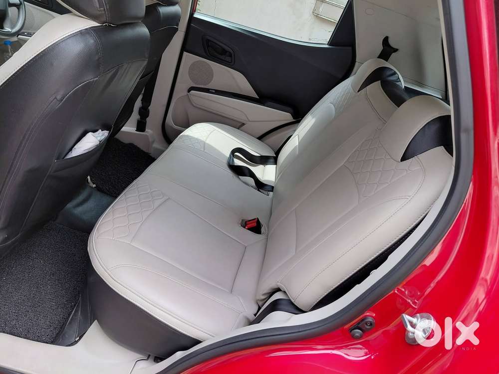 Mahindra Xuv300 W6, 2022, Petrol