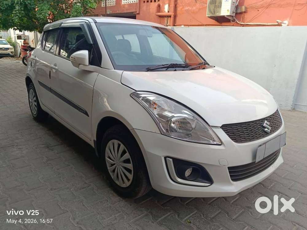 Maruti Suzuki Swift Vxi, 2017, Petrol
