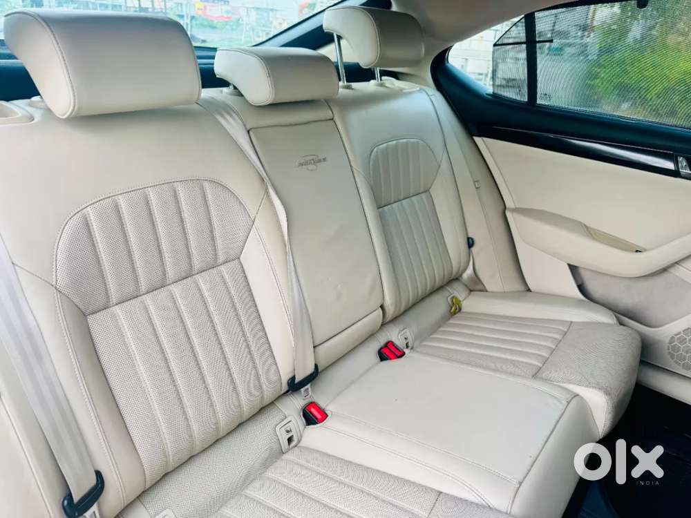 Skoda Superb Lk 2.0 Tdi At, 2018, Diesel