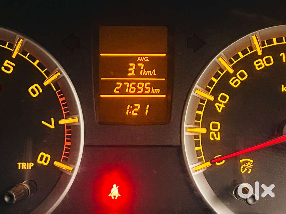 Maruti Suzuki Swift Vxi 1.2 Abs Bs-iv, 2013, Petrol