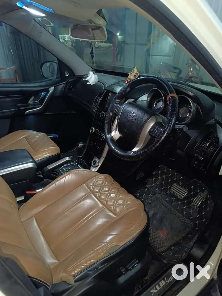 Mahindra Xuv500 W11 Sunroof Diesel 2021