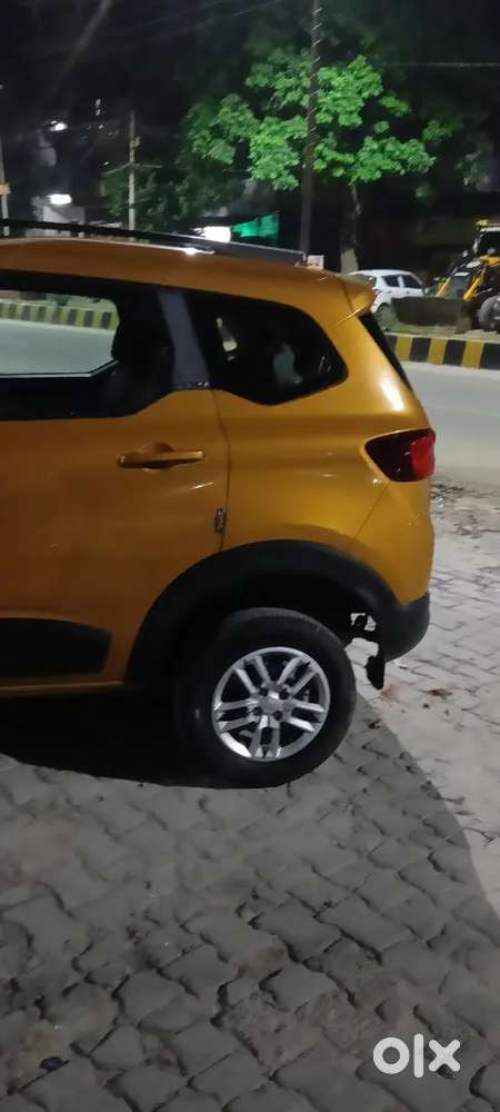 Renault Triber 2019 Petrol Well Maintained