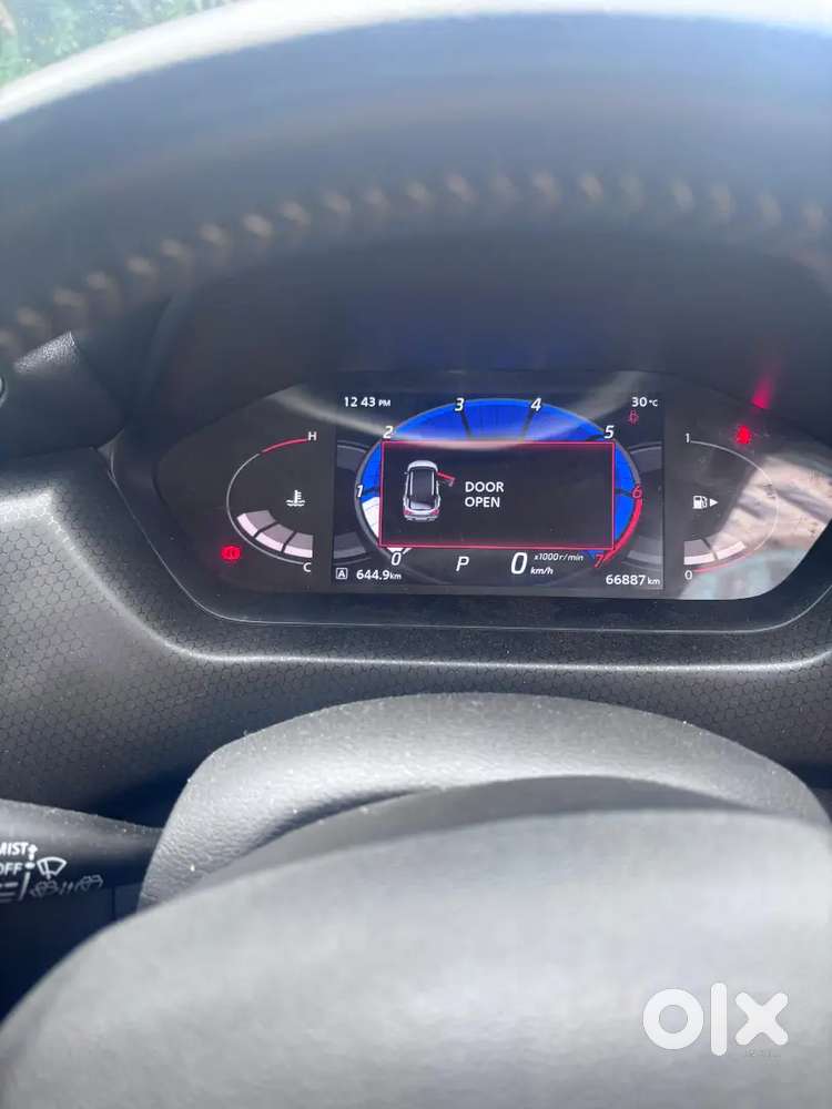 Nissan Magnite Turbo Cvt Xv Premium (top Model)  2021  Automatic Cvt
