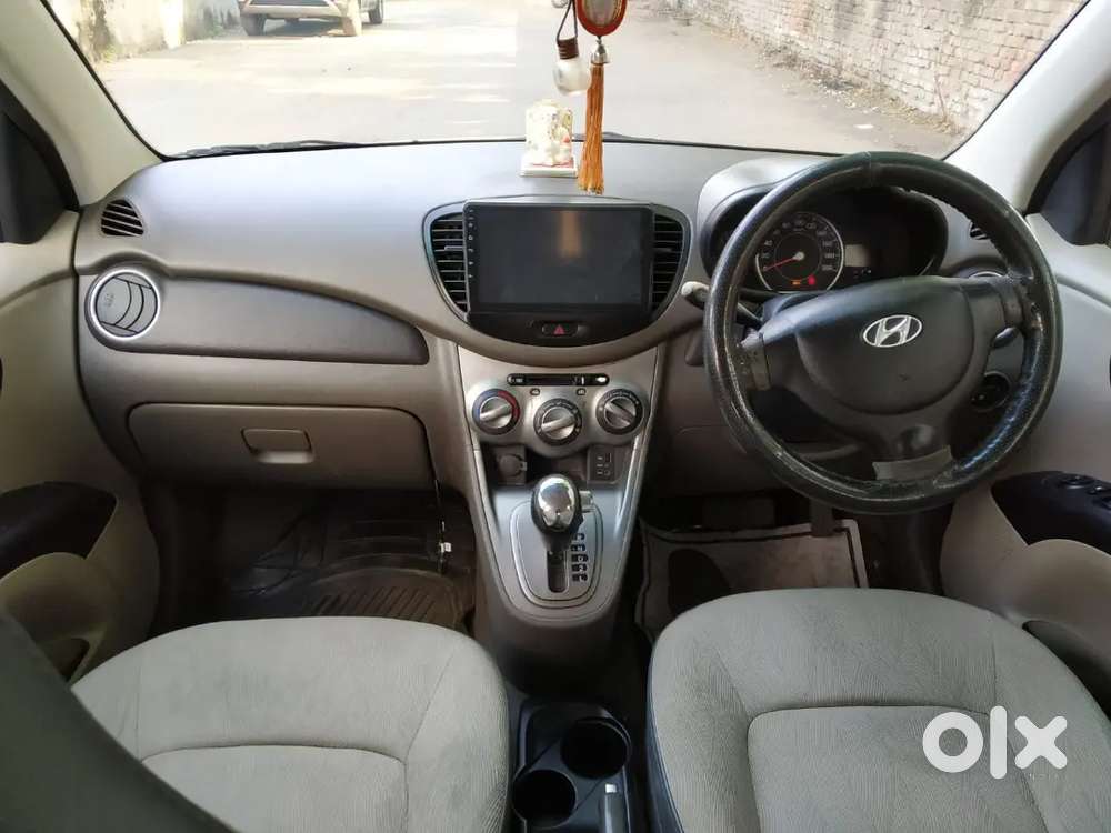 Hyundai I10 1.2 Top Model Automatic 2011 Petrol / Cng  Well Maintained