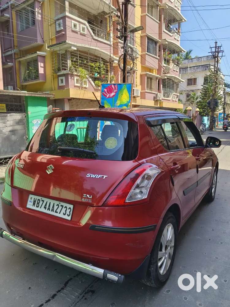Maruti Suzuki Swift Zxi Abs  2013 Petrol