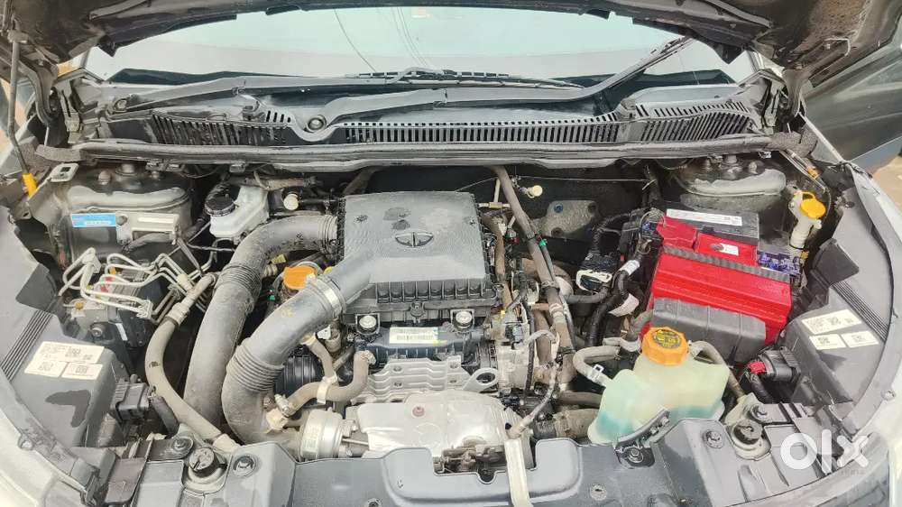 Tata Nexon 2020 Petrol Manual 66000 Km