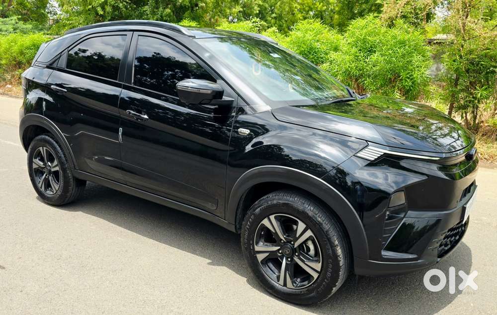 Tata Nexon Fearless Plus S 1.5 Revotorq Diesel 6 Amt Dt, 2025, Diese..