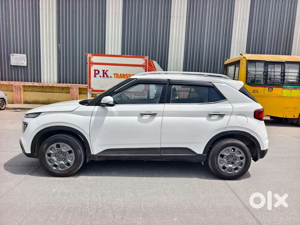 Hyundai Venue S Plus Mt 1.2 Kappa, 2020, Cng & Hybrids