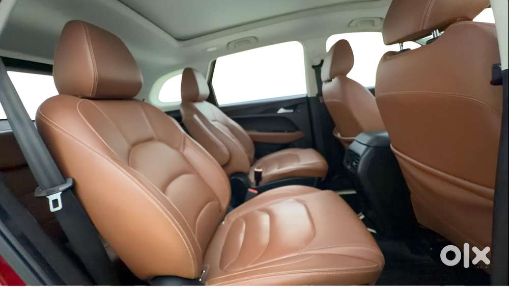 Mg Hector Plus Sharp Pro 1.5 Turbo Petrol Mt 6 Str, 2021, Petrol
