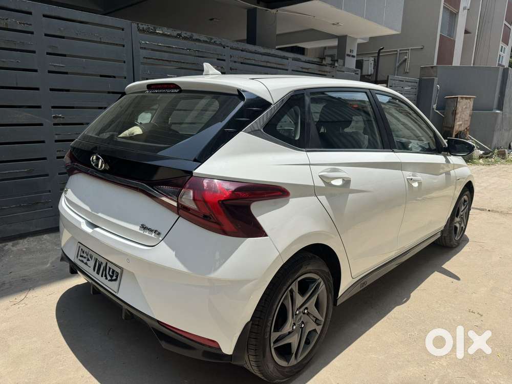 Hyundai I20 Sportz 1.2 Ivt, 2021, Petrol