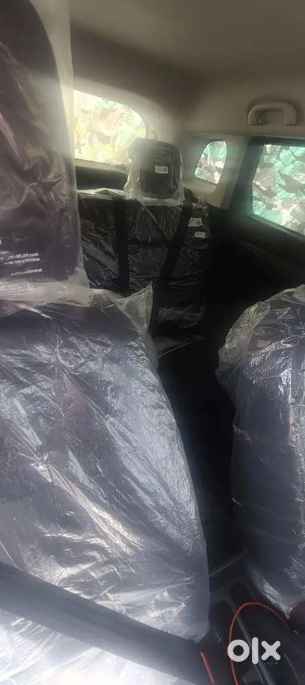 Maruti Suzuki Brezza 2026 Petrol 900 Km Driven