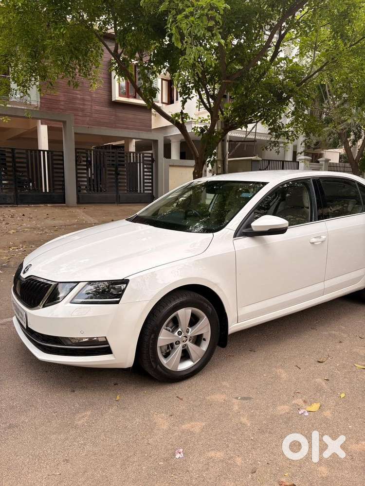 Skoda Octavia 2019 Petrol 38600 Km Driven