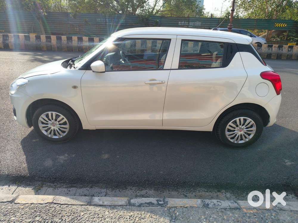 Maruti Suzuki Swift 1.2 Lxi (o), 2020, Petrol