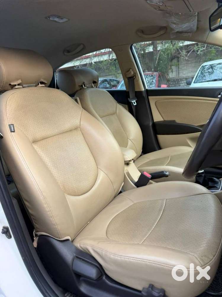 Hyundai Verna 1.6 Vtvt Sx, 2015, Petrol
