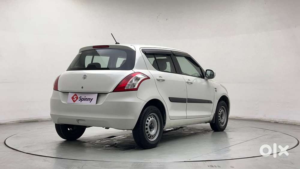 Maruti Suzuki Swift 1.2 Lxi (o), 2016, Petrol