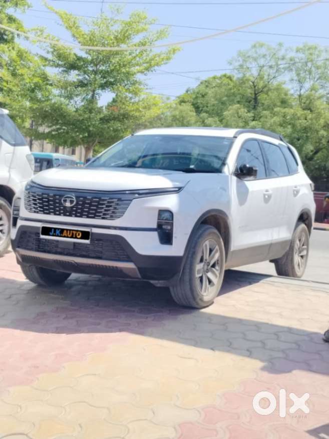 Tata Safari Adventure X Plus 7 Str At, 2025, Diesel