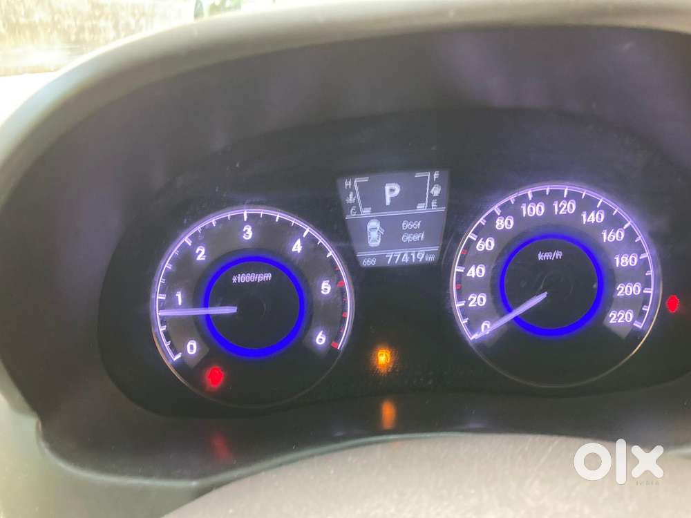 Hyundai Verna Crdi 1.6 Sx, 2013, Diesel