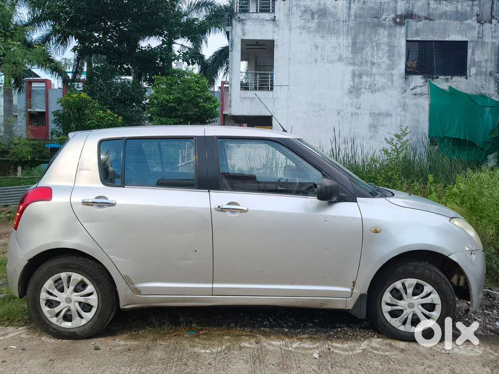 Maruti Suzuki Swift 2010 Petrol 88000 Km Driven