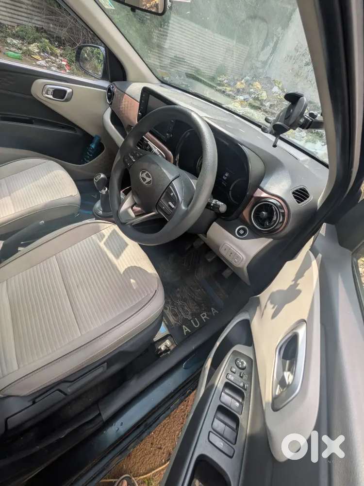 Hyundai Aura Sx Cng 2024 Manual