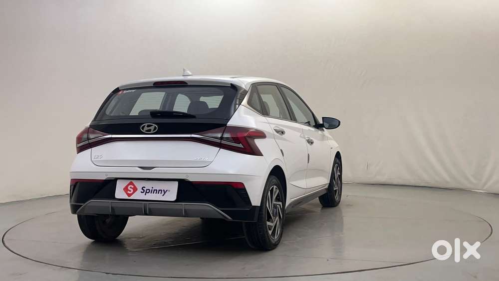 Hyundai New I20 1.2 Asta (o) Ivt, 2023, Petrol