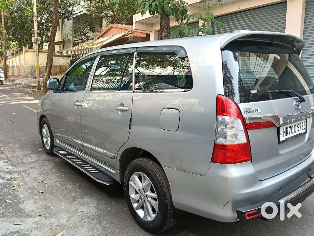 Innova 2.5 G Diesel Varaint