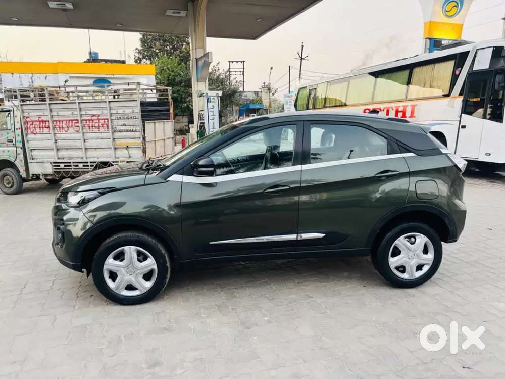 Tata Nexon 1.2 Revotron Xz, 2022, Petrol