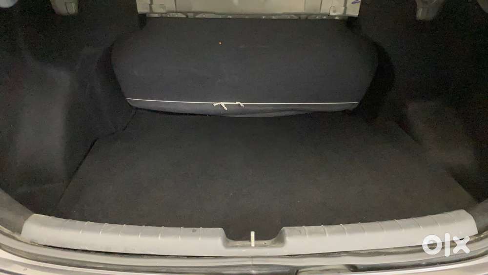 Hyundai Aura 1.2 E Petrol Mt, 2021, Petrol