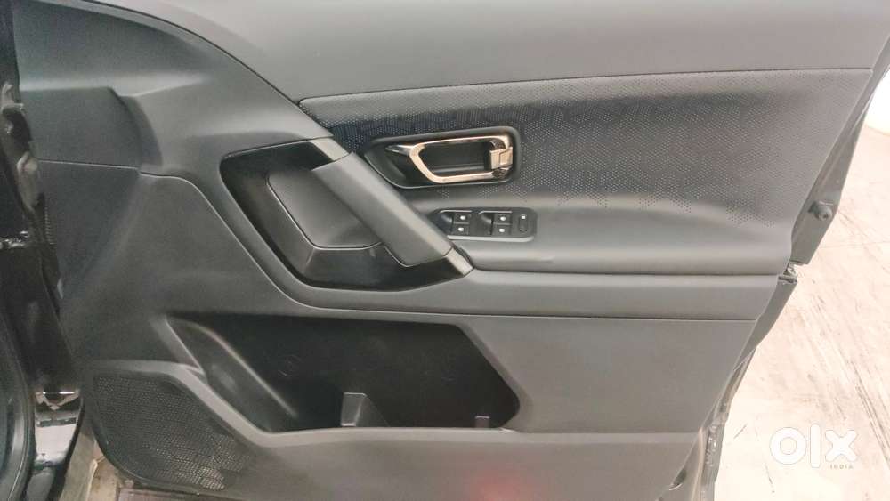 Tata Harrier Fearless Plus Dark Edition, 2023, Diesel