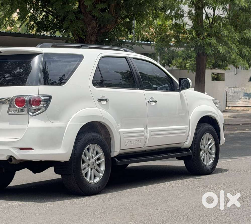 Toyota Fortuner 3.0 4x2 Automatic, 2015, Diesel
