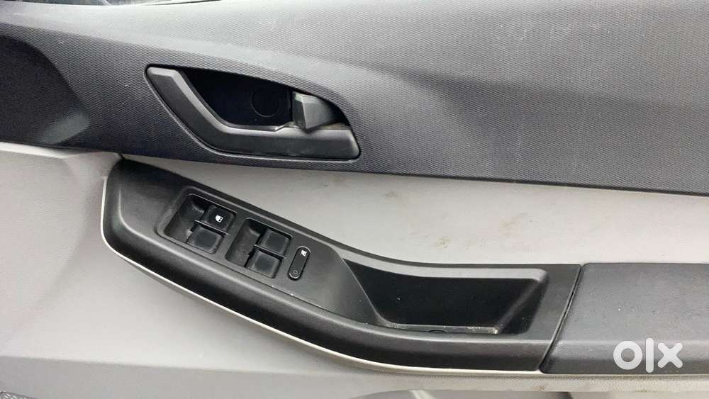 Tata Tiago 1.2 Revotron Xm, 2022, Cng & Hybrids