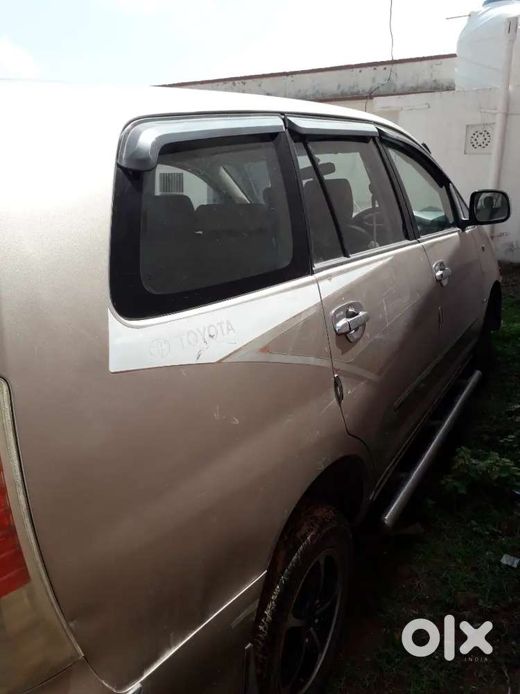 Toyota Innova 2.0 Gx 2009